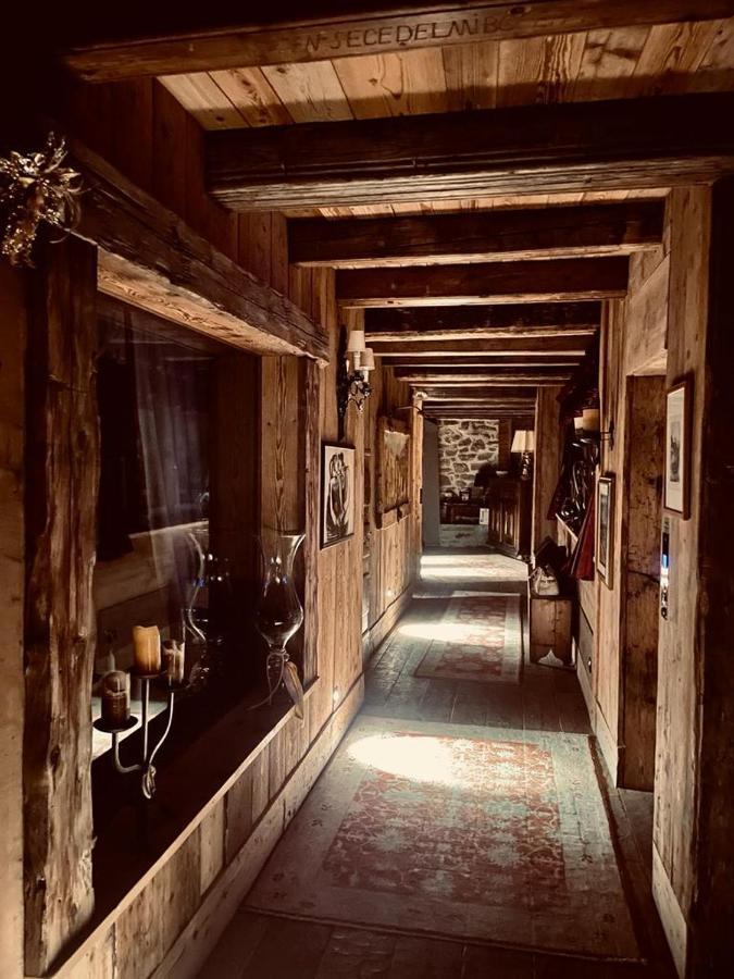 Relais Du Chateau Blanc La Thuile Exteriér fotografie